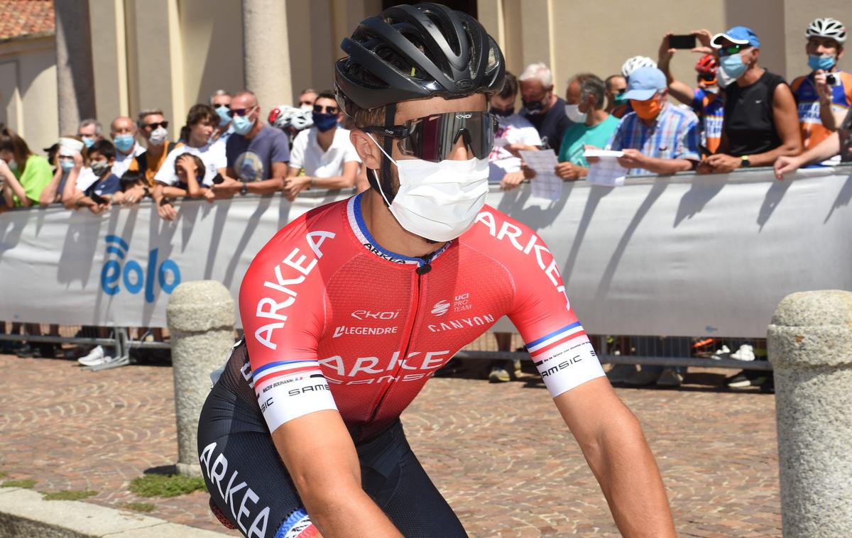 Nacer Bouhanni | Nacer Bouhanni je prejel dvomesečno prepoved nastopanja, ki se mu izteče 7. junija. | Foto Guliverimage