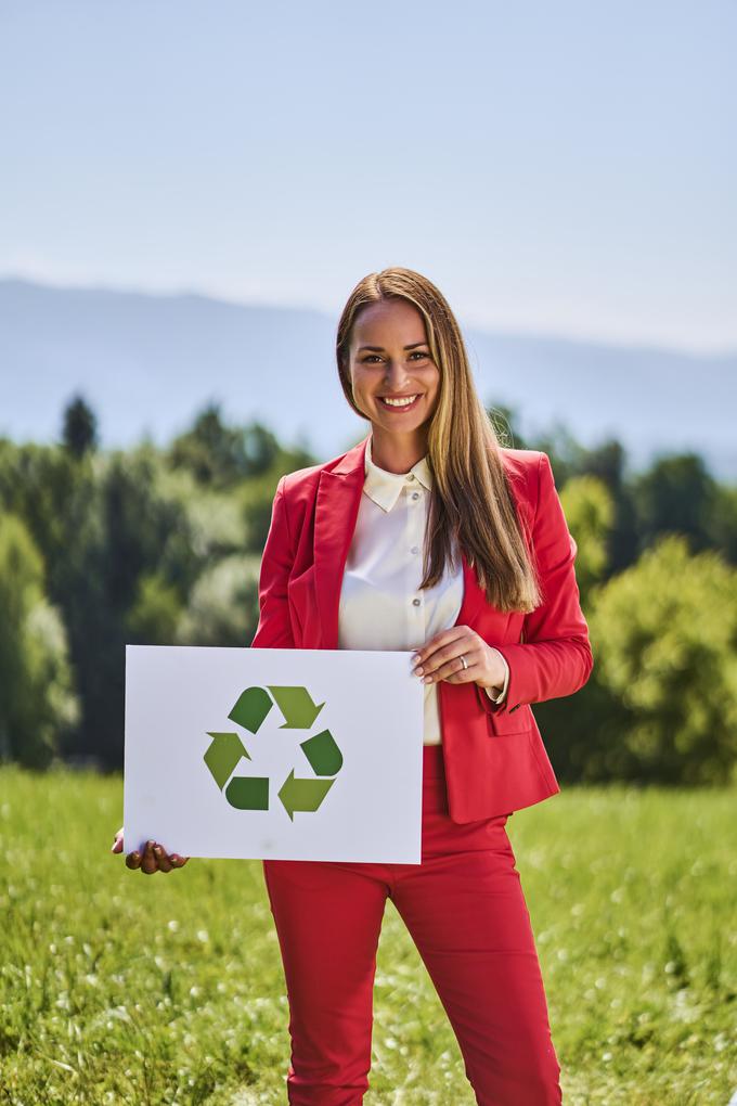 Velik poudarek namenjajo projektom, ki omogočajo prehod slovenskih podjetij na bolj krožne in trajnostne poslovne modele. | Vir: SID banka | Foto: 