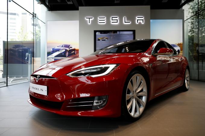 Ukinitev subvencij ne bi bistveno vplivala na prodajo dragih vozil, kot je tesla model S, zato pa lahko bistveno upočasni prodajo velikoserijskih električnih modelov (tesla 3, chevrolet bolt, nissan leaf ...). | Foto: Reuters