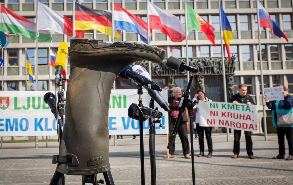 protest kmetov | Foto STA