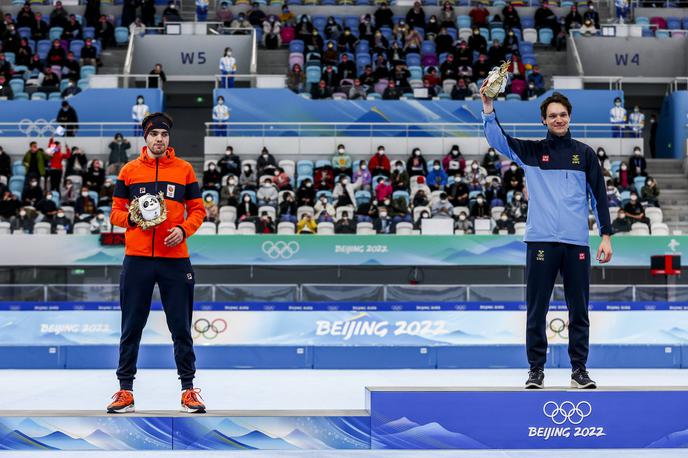 Nils van der Poel, Patrick Roest | Nils van der Poel (desno) je nizozemski ekipi očital, da so podkupili pripravljavca ledu. | Foto Guliverimage