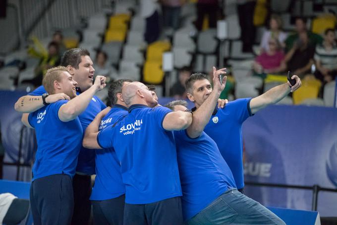 Slovenski selektor Slobodan Kovač je Fenerbahčeju prizadejal še drugi zaporedni poraz. | Foto: FIVB