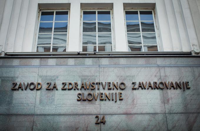 Šikovca je pri napovedani ukinitvi dopolnilnega zavarovanja zmotil očitek, ad zavarovalnice del denarja, ki ga zberejo od zavarovancev, porabijo za lastno dejavnost. "Tudi ZZZS bo za lastno financiranje potreboval dodaten kader in tako porabil več denarja." | Foto: Matej Povše