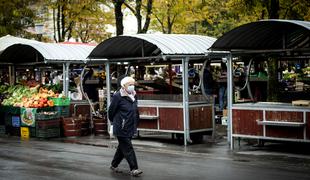 Zadnjič letos: nekatere trgovine in storitve odprte le še danes