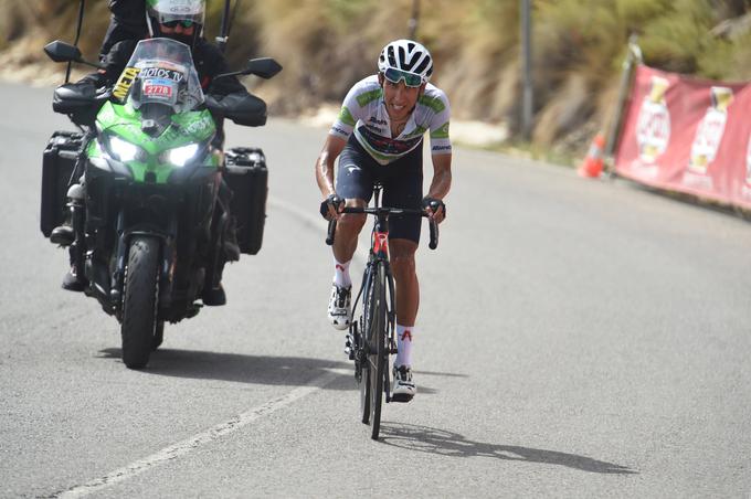 Egan Bernal zdaj v skupnem seštevku za Rogličem zaostaja skoraj dve minuti. | Foto: Guliverimage/Vladimir Fedorenko