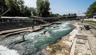 Kragljeva, Terčeljeva, Kauzer in Savšek gladko, Hočevarjeva presenetila