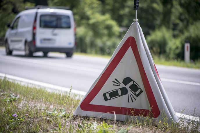 Zavarovalnica Triglav: Ko na videz nedolžna opravila za volanom pripeljejo do nesreče … | Hujših posledic zaradi vožnje po levi k sreči ni bilo.  | Foto Thinkstock