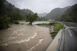 Visoka voda, poplave, dež, padavine.