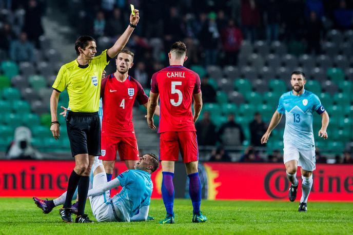 Gary Cahill Josip Iličić | Gary Cahill, ki je z Anglijo igral tudi v Stožicah, se poslavlja od reprezentance. | Foto Grega Valančič/Sportida