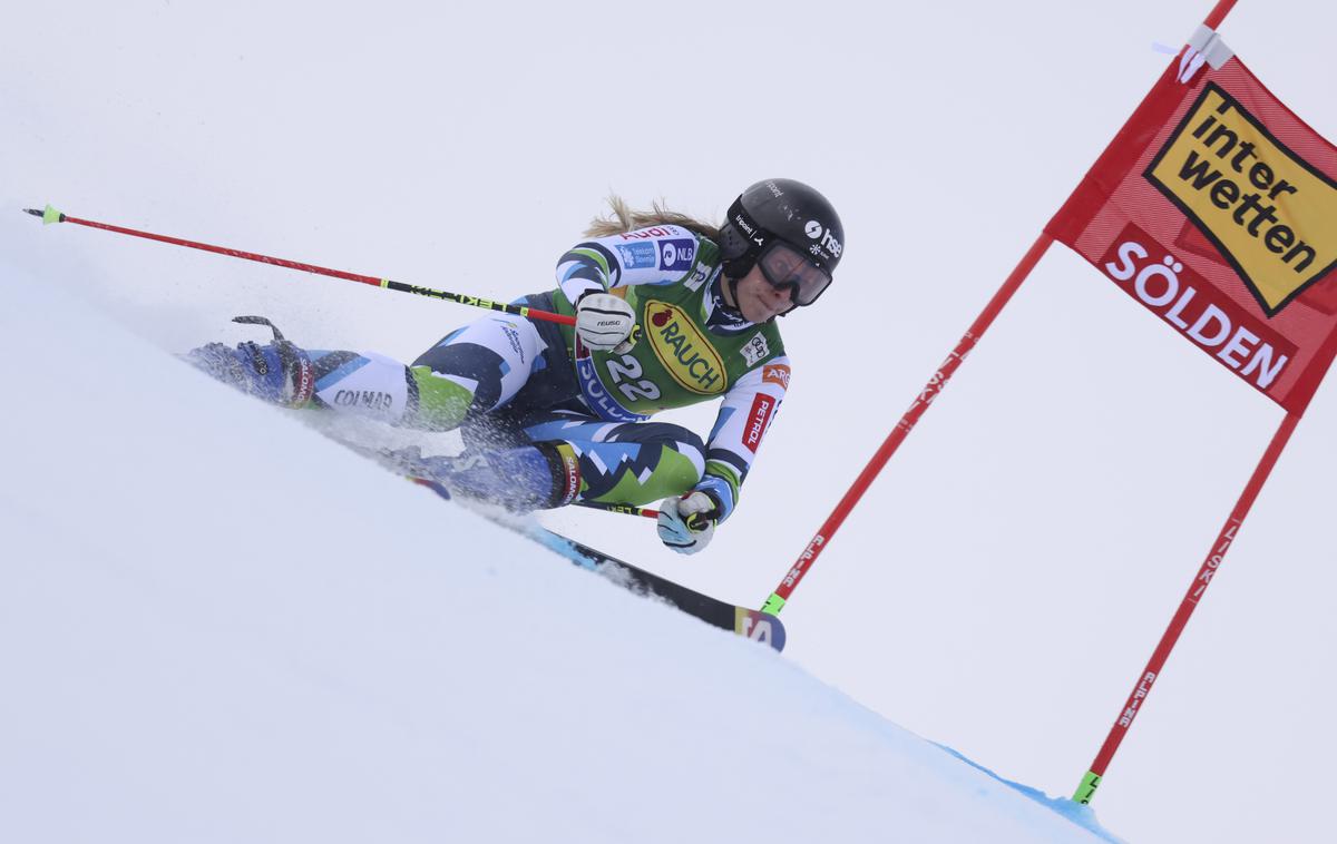 Ana Bucik Jogan Sölden 2024 | Ana Bucik Jogan bo prvo slovensko orožje v veleslalomu. | Foto Guliverimage