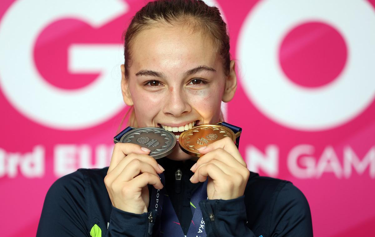 Tyra Barada | Tyra Barada je v letu 2023 na različnih tekmovanjih v taekwondoju in kickboksu osvojila deset medalj medalj od tega devet zlatih. | Foto www.alesfevzer.com