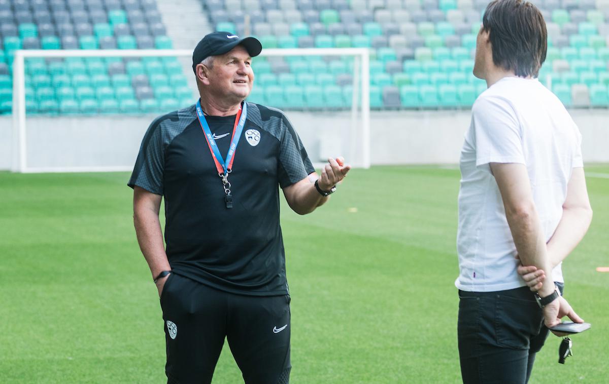 slovenska nogometna reprezentanca, Matjaž Kek | Matjaž Kek se z varovanci pripravlja v Ljubljani. | Foto Vid Ponikvar/Sportida