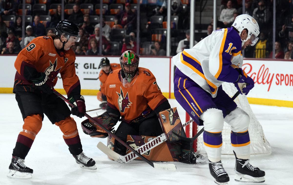 Anže Kopitar Los Angeles Kings | Anže Kopitar je s Kings klonil po kazenskih strelih. | Foto Reuters