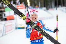 Biatlon Pokljuka zasledovalna tekma ženska