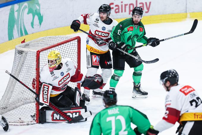 V soboto bodo zmaji gostovali še pri Pioneers Vorarlberg, nato sledi tekmovalni premor v ligi ICE, kar nekaj Olimpijinih članov pa čaka reprezentančna akcija. | Foto: Aleš Fevžer