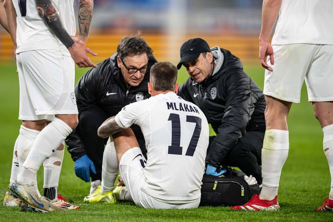 Zaradi poškodbe mečne mišice je Jan Mlakar odigral le 30 minut. | Foto: Guliverimage