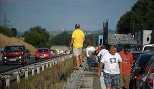 Te dni pričakovano povečanje prometa na cestah in mejnih prehodih