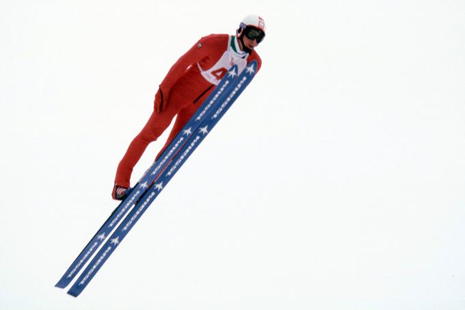 Armin Kogler je osvojil zlato medaljo v Planici leta 1979. V napetem boju je premagal tekmeca iz Vzhodne Nemčije Axla Zitzmanna. | Foto: Guliverimage/Vladimir Fedorenko