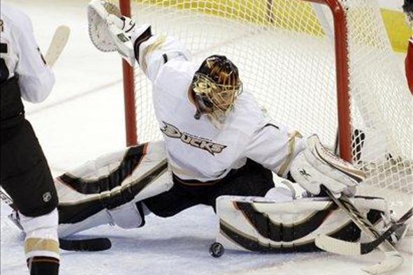 Boston se je izenačil z New York Rangers