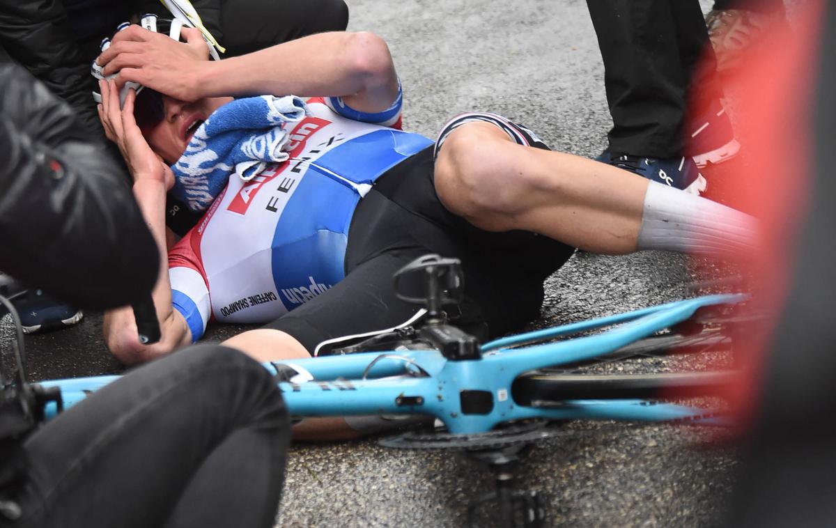 Mathieu van der Poel | Mathieu van der Poel je v izredno težkih razmerah dosegel svojo drugo zmago na dirki Tirreno−Adriatico. | Foto Guliver Image