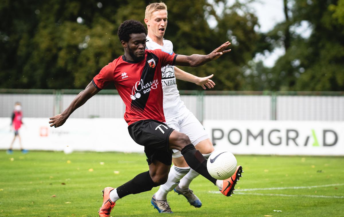 Fahd Ndzengue | Fahd Ndzengue je zadel za vodstvo Tabora. | Foto Blaž Weindorfer/Sportida