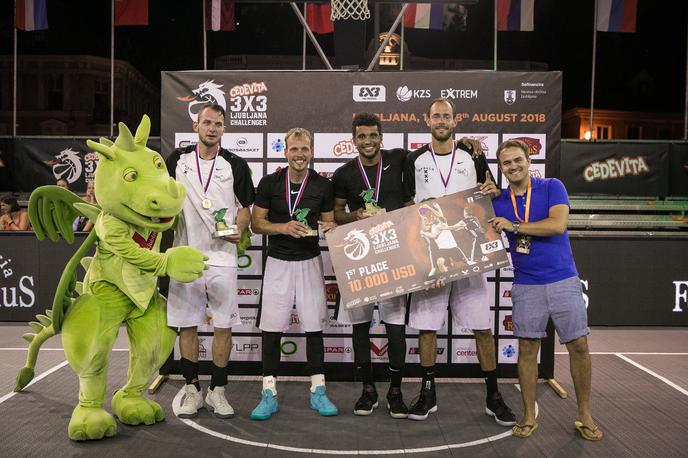 košarka 3 X 3 | Košarkarji Amsterdama so ugnali vso konkurenco. | Foto KZS