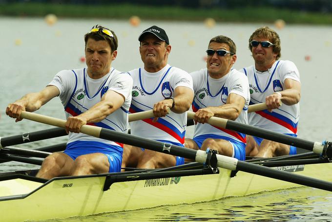 Večji del kariere je preživel v četvercu brez krmarja: na fotografiji v finalu Luzerna 2004 (še brata Pirih in Grega Sračnjek) | Foto: Getty Images