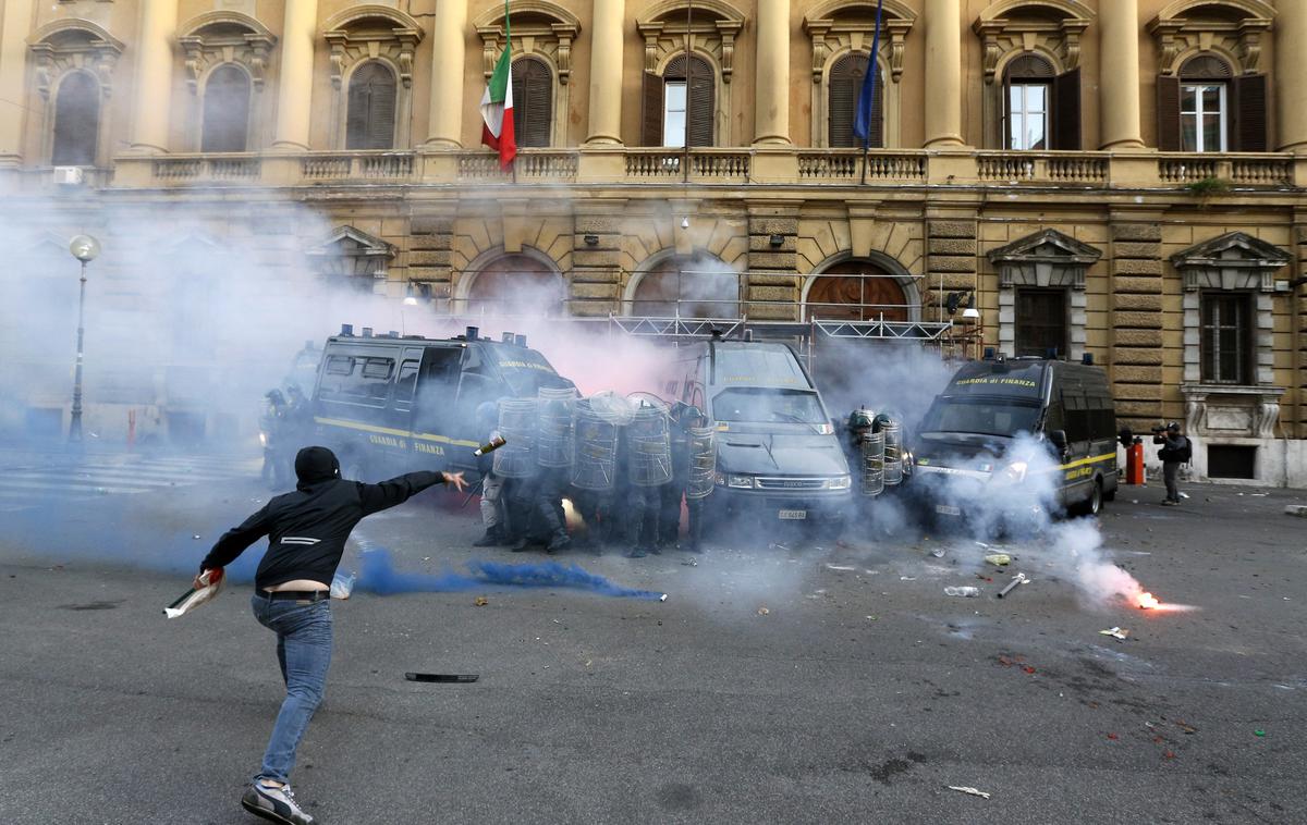 Italija | Italija ima za Grčijo drugi največji proračunski primanjkljaj. | Foto Reuters