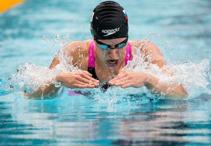 Tjaša Vozel je v polfinalu na 100 m prsno osvojila 13. mesto.  | Foto: Vid Ponikvar