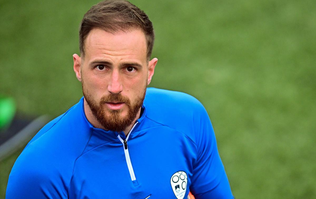 Jan Oblak | Jan Oblak lahko danes uresniči otroške sanje in končno občuti, kako je nastopiti na velikem tekmovanju v dresu reprezentance. | Foto www.alesfevzer.com