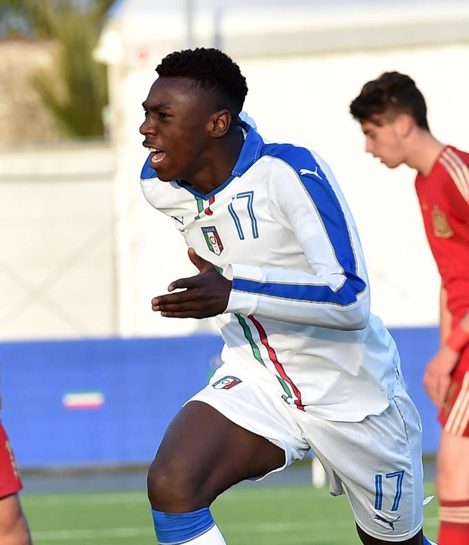 Moise Kean v dresu italijanske nogometne reprezentance do 17 let. | Foto: Guliverimage/Getty Images