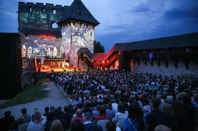 Premiera muzikala Veronika Deseniška leta 2016 na Celjskem gradu | Foto: Mediaspeed