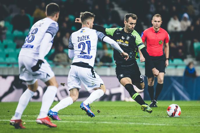 NK Olimpija FC Koper | V derbiju 23. kroga sta obračunala Olimpija in Koper. | Foto Grega Valančič/Sportida