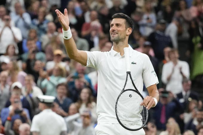 Novak Đoković pri 37 letih lovi osmi naslov v Wimbledonu, s čimer bi se izenačil z rekordom Švicarja Rogerja Federerja, in rekordni 25. naslov na turnirjih za grand slam. | Foto: Guliverimage