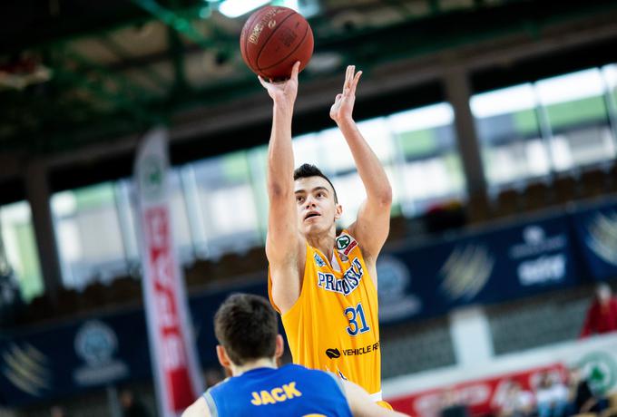 Žan Mark Šiško je eden ključnih primorskih adutov. | Foto: Vid Ponikvar