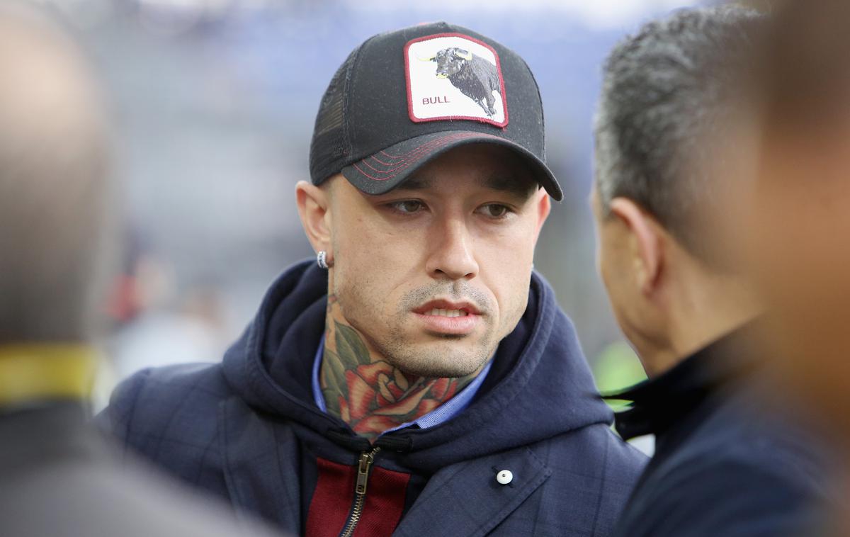 Radja Nainggolan | Radjo Nainngolana skrbi, da ne bi okužil žene, ki se že bori s hudo boleznijo. | Foto Getty Images