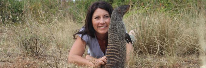 Lucy Cooke je zoologinja in raziskovalka živali. V tej seriji se sreča z znanstveniki z vsega sveta, ki postavljajo nove mejnike pri preučevanju živalske komunikacije. │ Od ponedeljka, 2. julija, ob 18.05. │ Fremantle | Foto: 