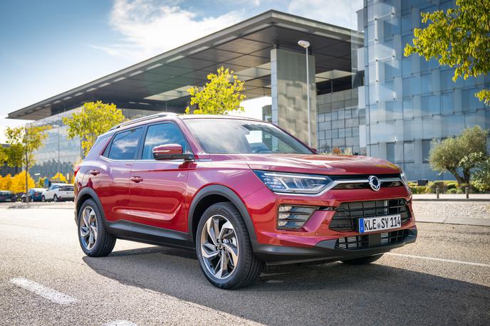 Ssangyong korando | Foto Ssangyong je v Sloveniji prisoten vrsto let, a je zaradi manj privlačnih modelov vedno deloval v ozadju. S privlačno ceno in všečnim športnim terenecom bi zdaj to radi do določene mere spremenili.