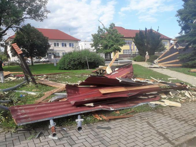 Razdejanje po neurju v Pomurju | Foto: Murski val/STA