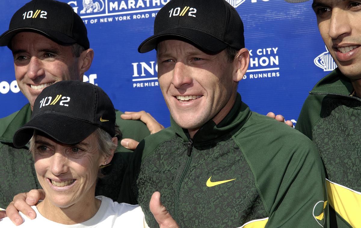 Lance Armstrong, Alberto Salazar, Joan Benoit in Hicham El Guerrouj – newyorški maraton 2006 | Lance Armstrong z Albertom Salazarjem, Joan Benoit in Hichamom El Guerroujem na newyorškem maratonu leta 2006 | Foto Reuters