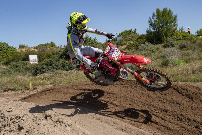 Gajser Sardinija 2022 | Tim Gajser formo pili v Rioli na Sardiniji. | Foto Honda Racing/ShotbyBavo