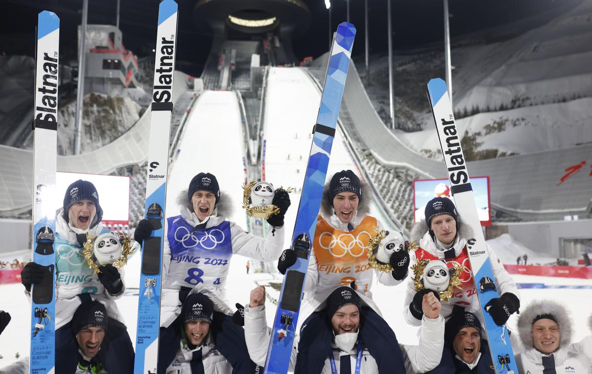 Peter Prevc Cene Prevc Timi zajc Lovro Kos ekipna Peking | Slovenski skakalci so ekipni olimpijski podprvaki. | Foto Anže Malovrh/STA