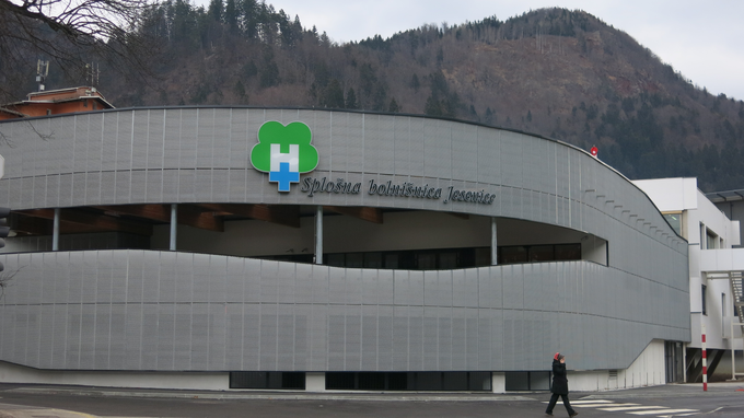 Splošna bolnišnica Jesenice | Foto: STA ,