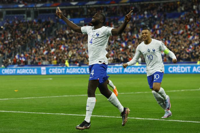 Francija  Dayot Upamecano | Dayot Upamecano je že v osmi minuti zadel za 2:0. Še hitreje so z 2:0 povedli Čehi, in sicer po treh minutah. | Foto Reuters