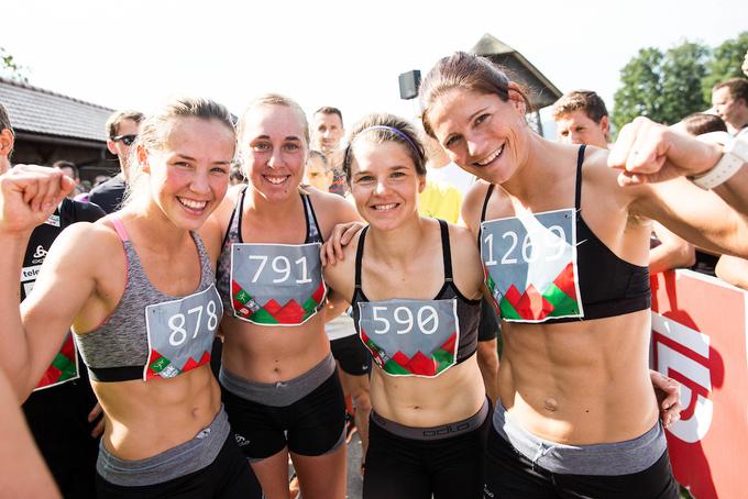 Smučarskotekaška četverica: Anamarija Lampič, Anita Klemenčič, Alenka Čebašek in Katja Višnar. | Foto: Vid Ponikvar