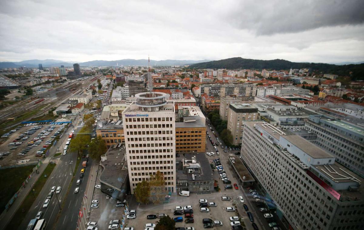 Telekom Slovenije | Kot so sporočili iz Telekoma Slovenije, se zavedajo pomena medosebnih odnosov in družbeno odgovornega ravnanja, ki je izjemno pomemben del poslovanja, kot vodilni slovenski operater pa Telekom Slovenije skozi vse leto aktivno vrača družbi, v kateri deluje. | Foto STA