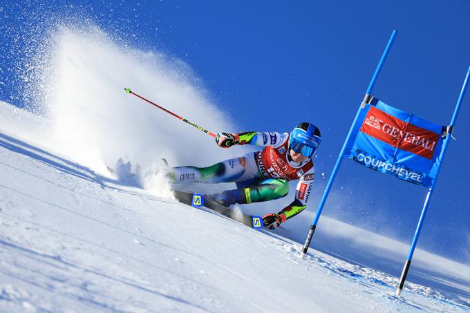 Meta Hrovat je v Courchevelu dvakrat odstopila in ostala brez točk. | Foto: Guliverimage/Vladimir Fedorenko