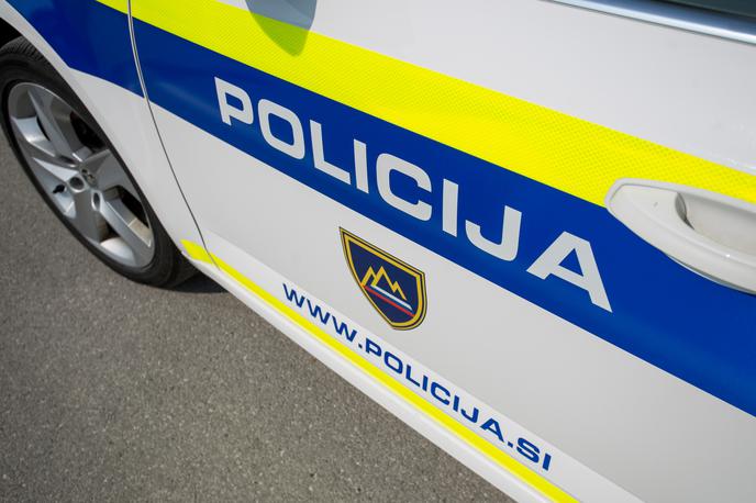 AVP, policija, hitrost | Policisti bodo storilca kazensko ovadili pristojnemu tožilstvu zaradi suma storitve kaznivega dejanja mučenja živali.