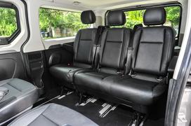 Opel vivaro touring