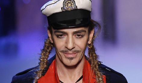 John Galliano se januarja vrača na modne brvi